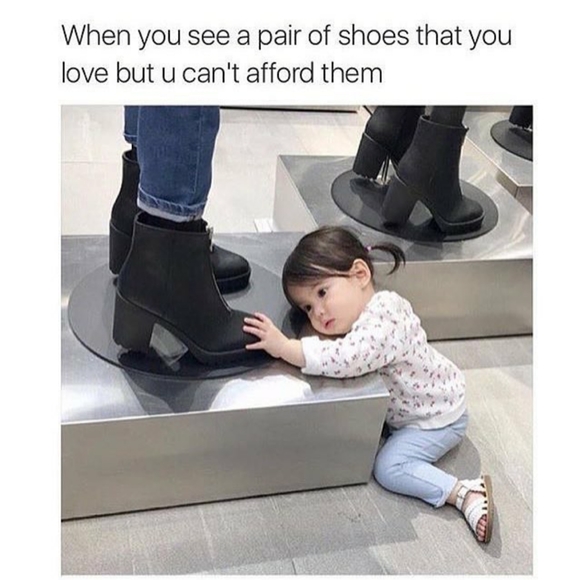 BUNDLE AND SAVE. LOVE REASONABLE OFFERS - Picture 4 of 6